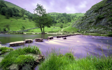 Картинка природа реки озера камни вода трава холмы