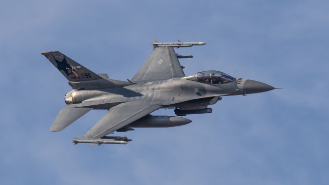 Обои картинки фото f-16c, авиация, боевые самолёты, ввс
