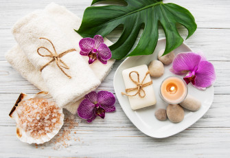 Картинка разное косметические+средства +духи полотенца соль ароматическая свеча орхидеи камни мыло