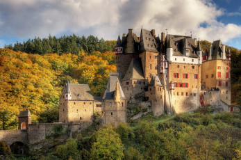 обоя замок, бург, эльц, германия, города, дворцы, замки, крепости, башни, окна