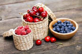 Картинка еда фрукты +ягоды малина вишня черника ягоды
