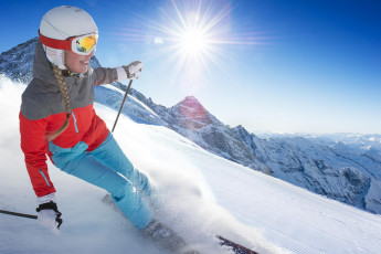 Картинка спорт лыжный+спорт солнце снег радость девушка лыжи