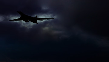 Картинка авиация боевые+самолёты лебедь самолет ту 160 бомбардировщик ввс россия небо ссср силуэт тучи полет