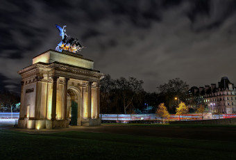 Картинка wellington+arch города лондон+ великобритания ночь площадь арка