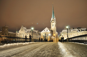 Картинка города цюрих+ швейцария мост башня дома цюрих огни вечер снег зима люди