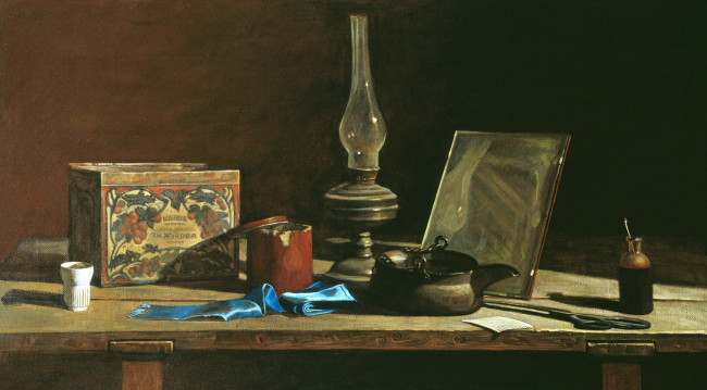 Обои картинки фото натюрморт с голубой лентой, рисованное, николай анохин, стол, ножницы, коробка, лента, зеркало, лампа