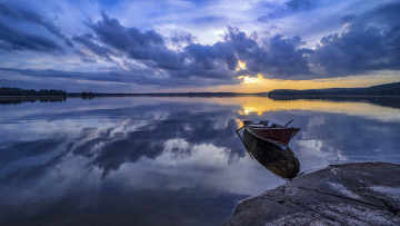 Картинка корабли лодки +шлюпки закат озеро лодка финляндия