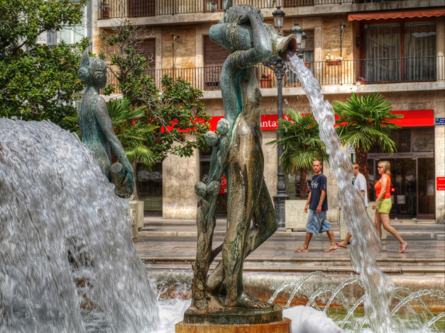 Обои картинки фото plaza, de, la, virgen, valencia, города, фонтаны