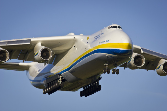 Обои картинки фото авиация, грузовые самолёты, реактивный, транспортный, мрия, ан-225, самолёт