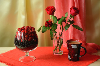 Картинка еда разное малина розы кофе смородина