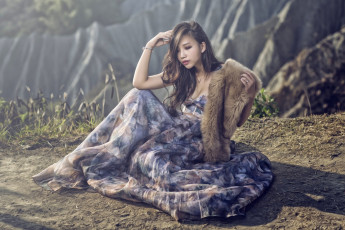 Картинка девушки -unsort+ азиатки платье поза азиатка настроение мех