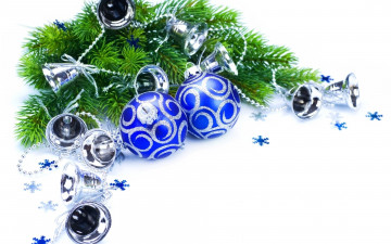 Картинка праздничные украшения снежинки ёлка гирлянда колокольчики шары