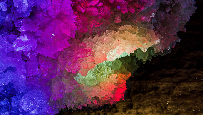 Обои картинки фото природа, макро, цвета, кристаллы, пещера