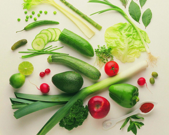Обои картинки фото еда, овощи, томаты, помидоры, огурец, перец, лук