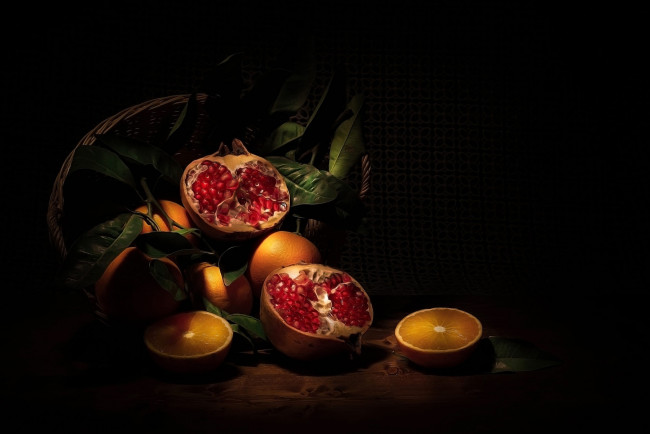 Обои картинки фото еда, фрукты,  ягоды, гранат, апельсины