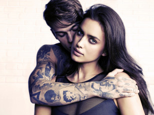 Картинка разное мужчина+женщина девушка лицо шатенка парень татуировки рука взгляд