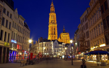 Картинка города антверпен+ бельгия собор улица вечер огни