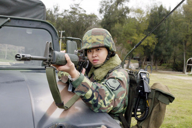 Обои картинки фото оружие, армия, спецназ, синий, белый, фиолетовый, army, soldiers