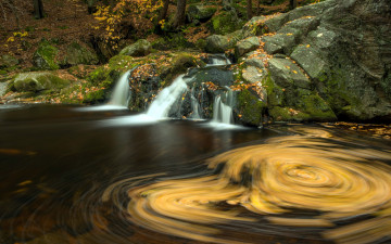Картинка природа водопады вода осень