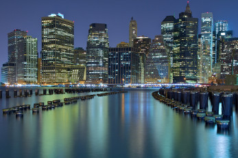 Картинка new york city города нью йорк сша ночной город здания небоскрёбы сваи залив