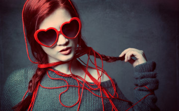 Картинка -Unsort+Креатив девушки unsort креатив рыжая нитки очки свитер