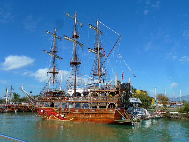 Обои картинки фото турция, анталья, корабли, парусники, парусник, море, набережная