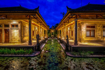 Картинка индонезия разное садовые+и+парковые+скульптуры освещение трава здания водоем