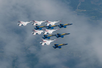 Картинка авиация разные+вместе небо военная истребитель пилотажная группа