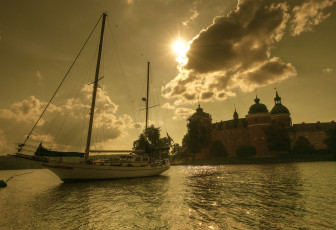 Картинка gripsholm castle mariefred sweden корабли Яхты замок грипсхольм lake malaren остров озеро меларен швеция мариефред вода