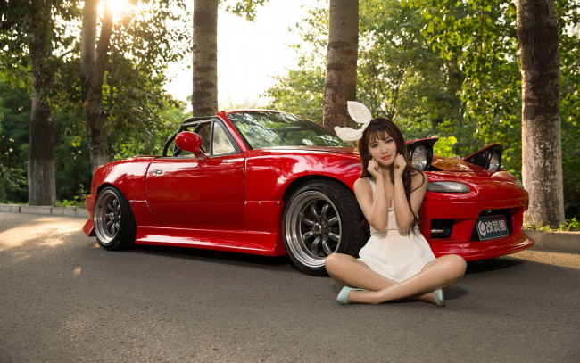 Обои картинки фото автомобили, -авто с девушками, девушка, взгляд, фон, автомобиль, азиатка