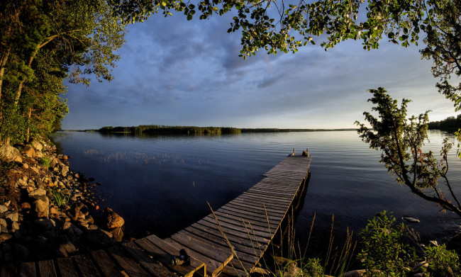 Обои картинки фото природа, реки, озера, причал, озеро, закат, финляндия, деревья