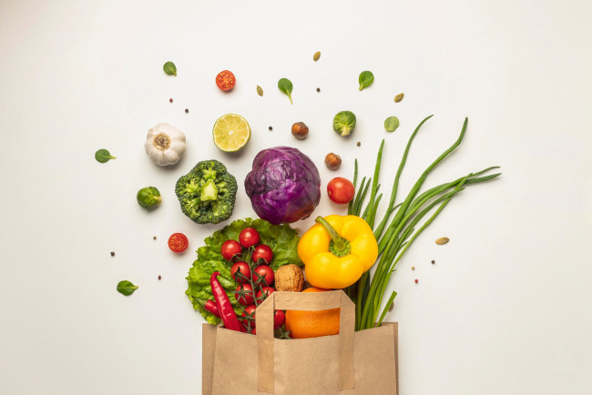 Обои картинки фото еда, овощи, капуста, помидоры, чеснок, перец