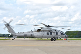 Картинка авиация вертолёты ввс ноак z20 военная машина облака вид сбоку трава