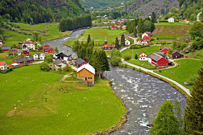 Обои картинки фото норвегия, согн, ог, фьюране, города, пейзажи, дома, река, горы