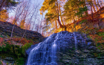 Картинка природа водопады лес деревья поток осень