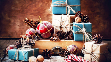 Картинка праздничные -+разное+ новый+год орехи шарики шишки подарки
