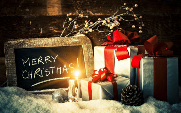 Картинка праздничные подарки+и+коробочки ленты банты подарки свеча пожелание шишка надпись