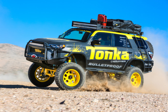 Обои картинки фото toyota tonka 4runner 2015, автомобили, toyota, внедорожник, 4runner, 2015, tonka
