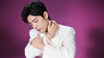 Картинка мужчины xiao+zhan актер пиджак украшения