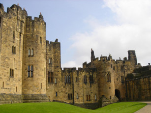 обоя alnwick, castle, uk, города, исторические, архитектурные, памятники
