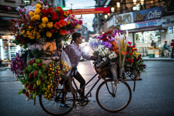 Картинка -Unsort+Азиатки девушки unsort азиатки букет улица цветы велосипед