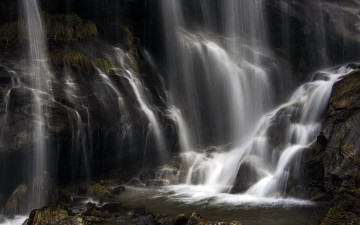 Картинка природа водопады камни водопад струи