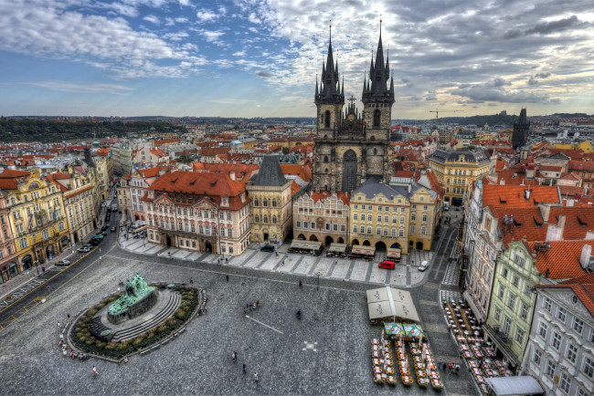 Обои картинки фото города, прага, Чехия, площадь, панорама, ратуша
