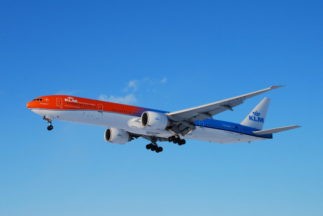 Обои картинки фото boeing 777-306er, авиация, пассажирские самолёты, авиалайнер