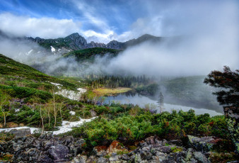 Картинка дуссе-+алинь природа горы россия дуссе- алинь туман озеро