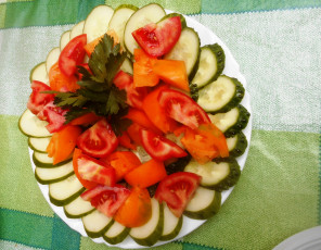 Картинка еда салаты +закуски томаты огурцы помидоры