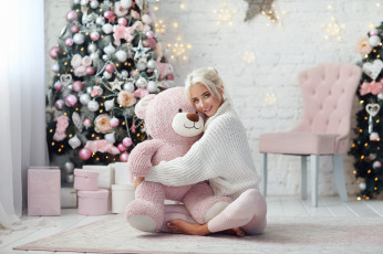 Картинка девушки катерина+ширяева блондинка елка праздник игрушечный медведь
