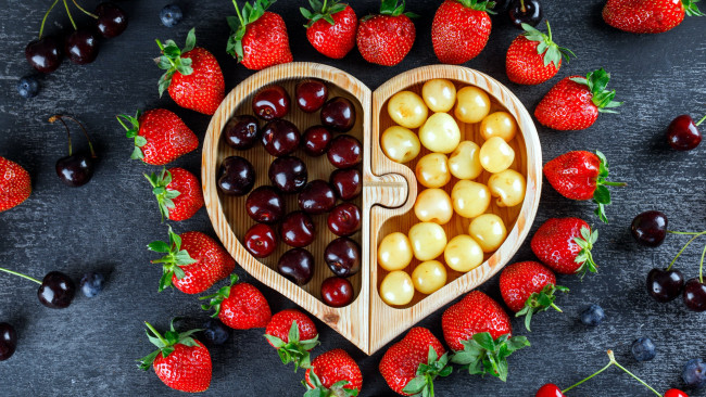 Обои картинки фото еда, фрукты,  ягоды, клубника, черешня
