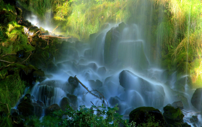 Обои картинки фото mossbrae, falls, природа, водопады, джунгли, водопад