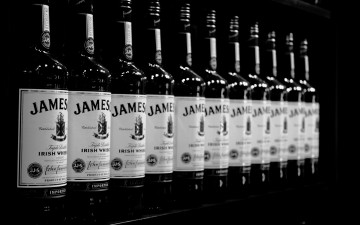 Картинка бренды напитков разное бутылки алкоголь виски